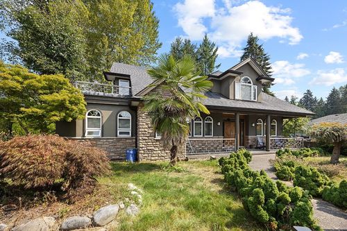 3582 Edgemont Blvd, North Vancouver, BC, V7R2P7 | Card Image