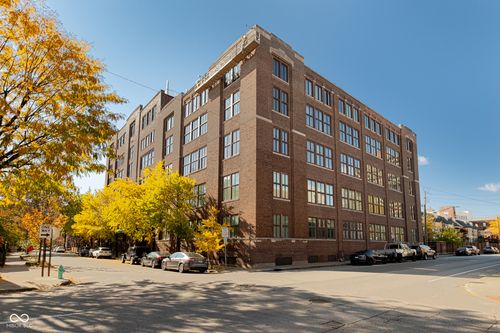 apt-212-430 N Park Ave, Indianapolis, IN, 46202-3677 | Card Image