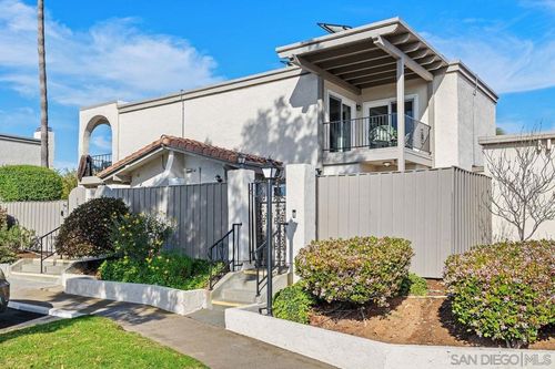 4062 Mount Acadia Blvd, San Diego, CA, 92111-2616 | Card Image