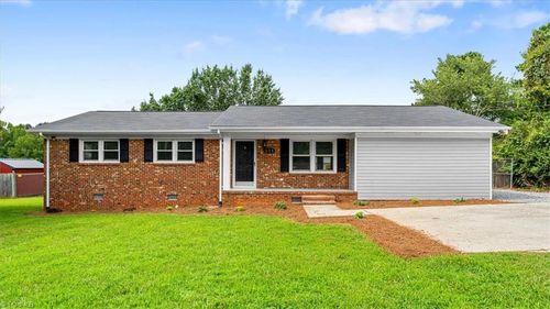 511 E Butler Ave, Liberty, NC, 27298-2705 | Card Image