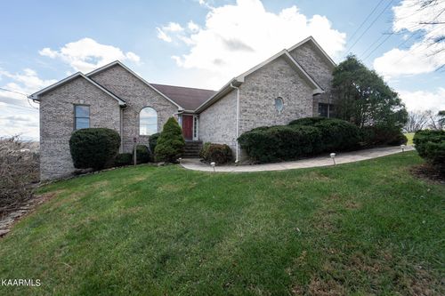 416 Headtown Rd, Jonesborough, TN, 37659-4738 | Card Image