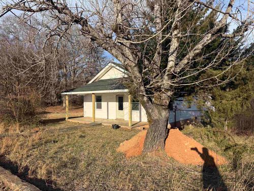 221 Mayo Rd, cowpens, SC, 29330-9542 | Card Image