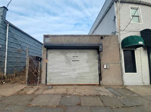 51 Sherman Ave, Newark, NJ, 07114-1808 | Card Image