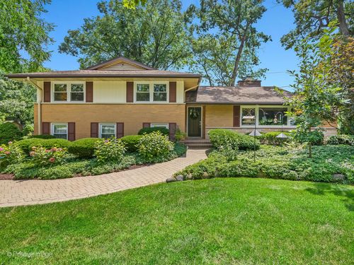 23W111 Mulberry Ln, Glen Ellyn, IL, 60137-7259 | Card Image