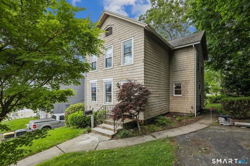 16 Seeley Street, Danbury, CT, 06810 | Card Image