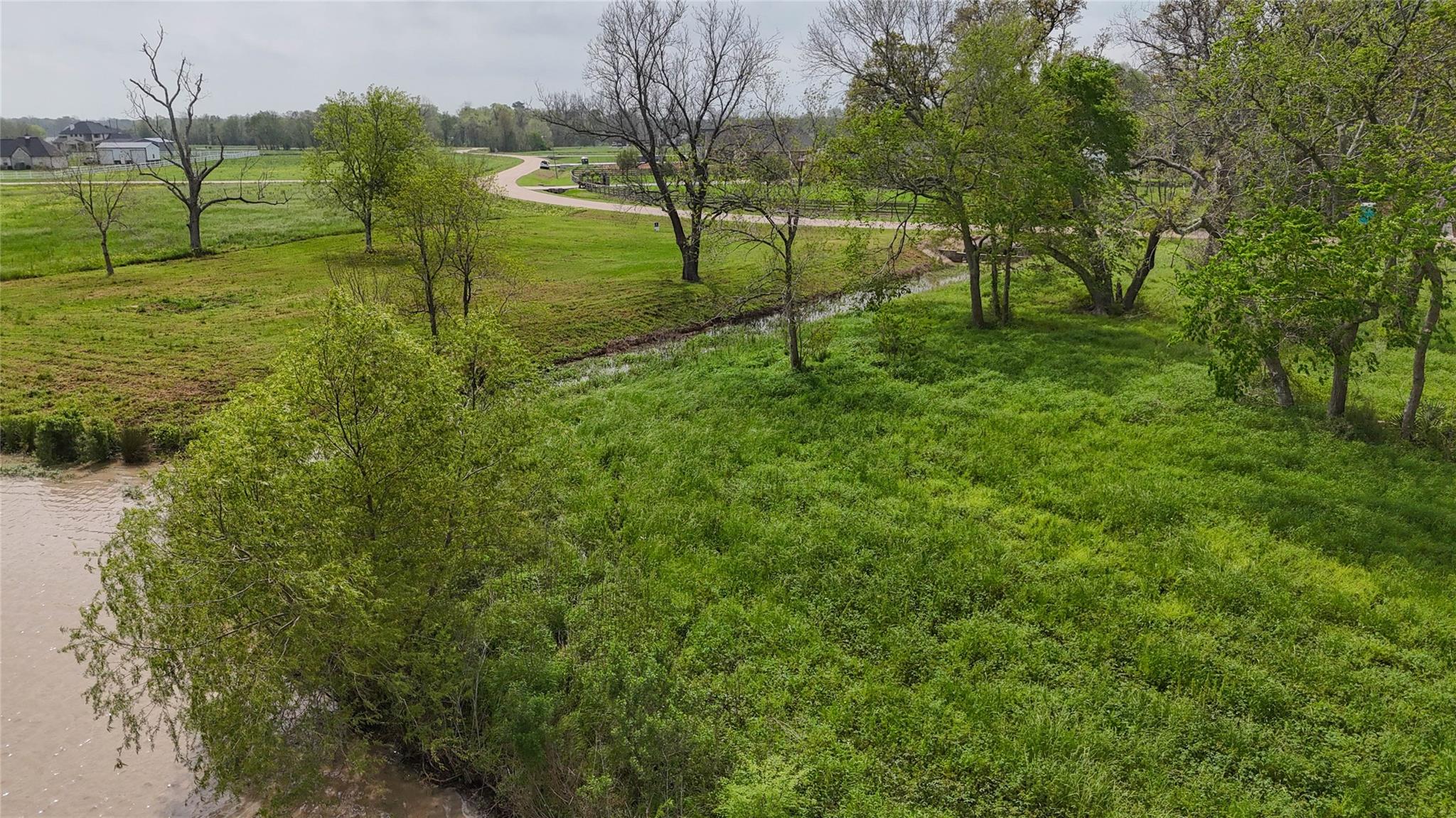 Land in Angleton 4