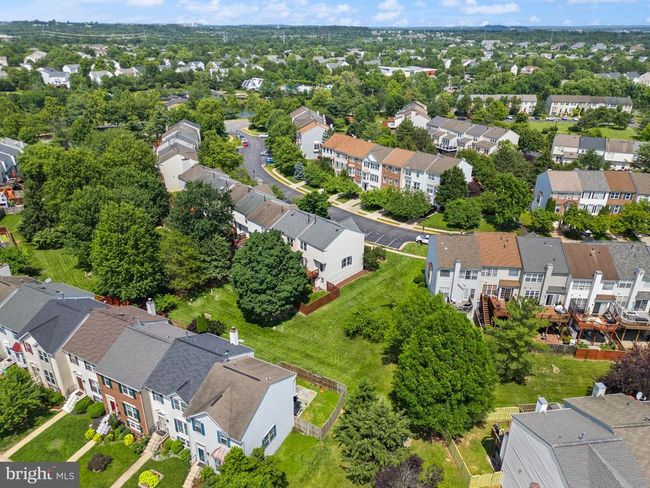 20681 Southwind Ter, Townhouse with 3 bedrooms, 3 bathrooms and null parking in ASHBURN VA | Image 51