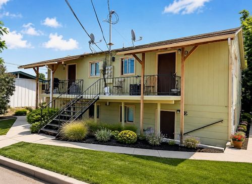 1213 Cleveland St, Missoula, MT, 59801-4508 | Card Image