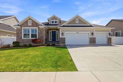 2557 W Midas Side Way, Riverton, UT, 84065-7919 | Card Image