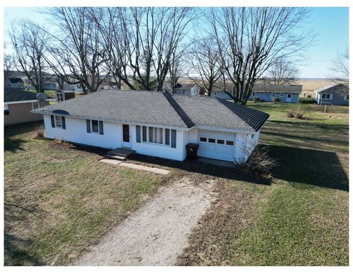 2313 N State Route 1, Watseka, IL, 60970 | Card Image