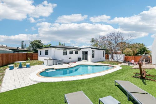 2030 Sw 22nd Ave, Fort Lauderdale, FL, 33312-4565 | Card Image