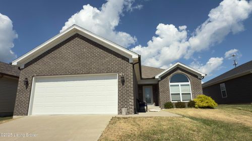 7606 Julia Ct, Jeffersonville, IN, 47130 | Card Image