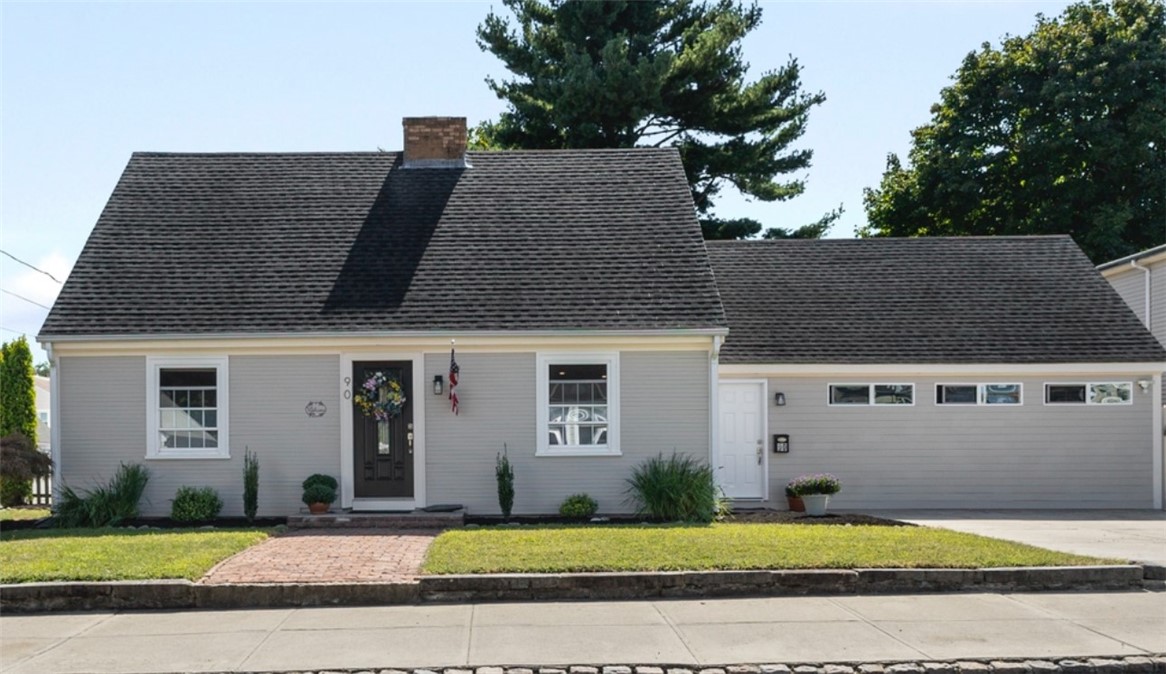 Garland Ave, Cranston, RI 02910