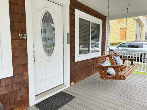 64 Girard St, Laconia, NH, 03246-3121 | Card Image