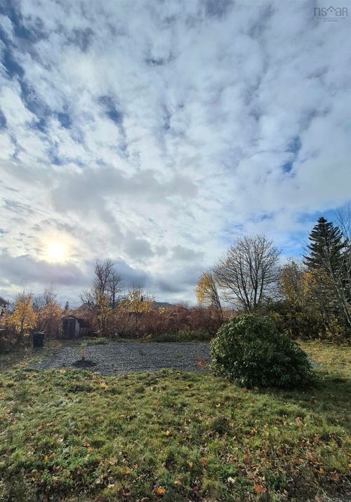 12 Mckenzie St, Glace Bay, NS, B1A3G3 | Card Image