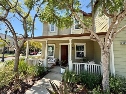 3011 Moss Landing Blvd, Oxnard, CA, 93036-5326 | Card Image