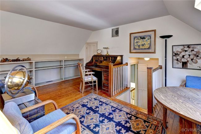 room over garage | Image 26