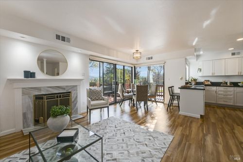 14 Summerhill Court, San Rafael, CA, 94903 | Card Image