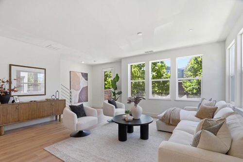 4-552 Galt Ter, Sunnyvale, CA, 94085-3642 | Card Image