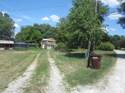 View of yard | Image 3