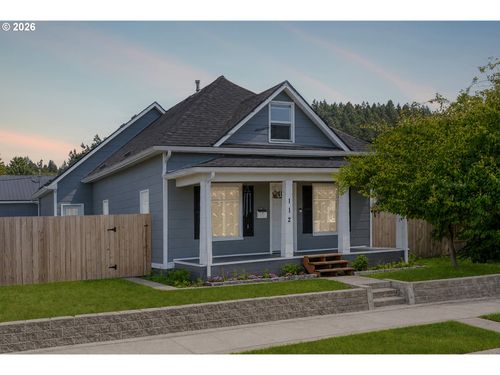 112 S Gold St, Centralia, WA, 98531-4172 | Card Image