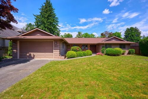 19437 119b Avenue, Pitt Meadows, BC, V3Y1J9 | Card Image