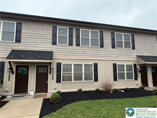 617 Linden Street, Coopersburg Boro, PA, 18036 | Card Image