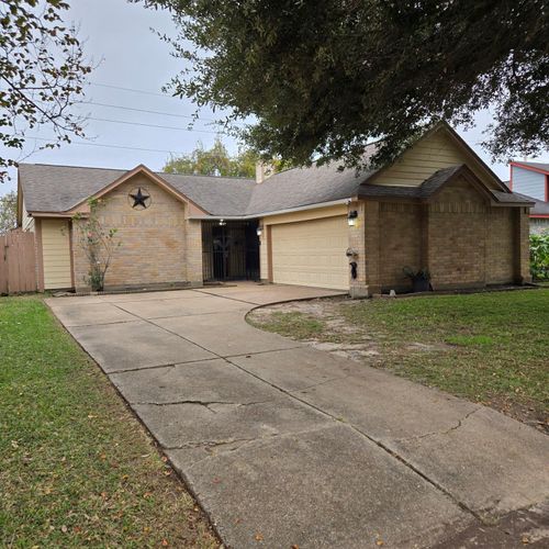 11531 Villa Heights Dr, Houston, TX, 77066-5142 | Card Image