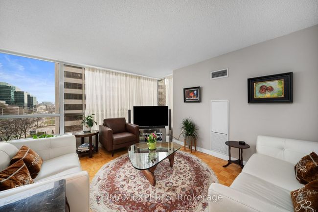 510 - 33 Sheppard Ave E, Condo with 2 bedrooms, 2 bathrooms and 1 parking in North York ON | Image 11