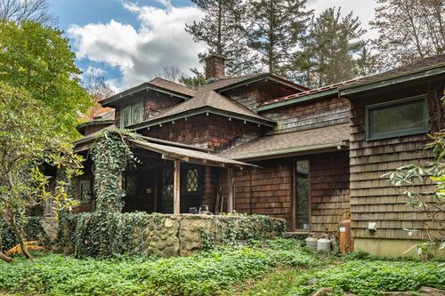 49 South St, Washington, CT, 06793-1516 | Card Image