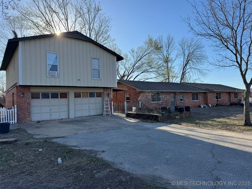20850 3946 Rd, Bartlesville, OK, 74003-6408 | Card Image