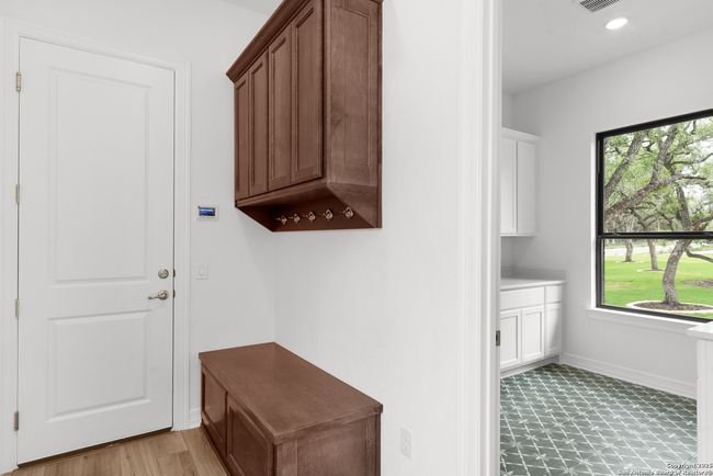 8166 Blue Oak, House other with 4 bedrooms, 5 bathrooms and null parking in Garden Ridge TX | Image 27