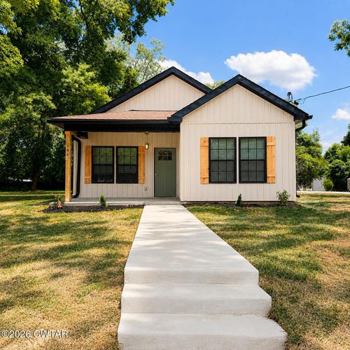 720 Stonewall Street N, McKenzie, TN, 38201 | Card Image