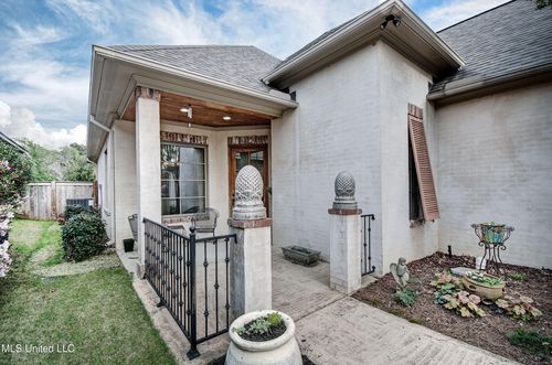 108 Bassett Ln, Madison, MS, 39110-6500 | Card Image