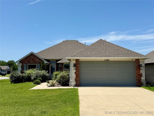 11022 S 276th East Ave, Coweta, OK, 74429-6323 | Card Image