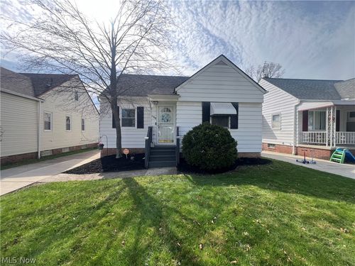 5408 Oakwood Ave, Maple Heights, OH, 44137-2378 | Card Image