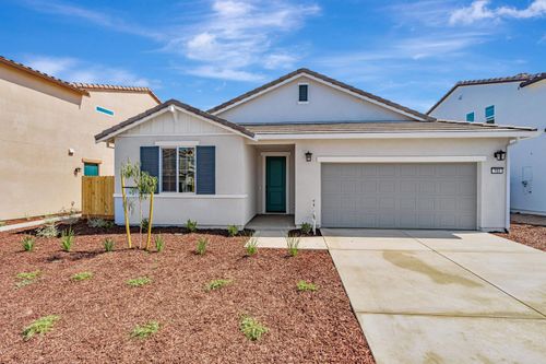 750 Rosazzo Ln, Manteca, CA, 95337-6767 | Card Image