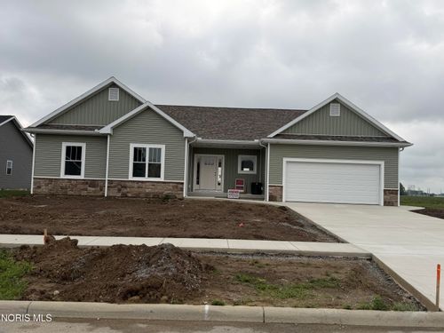 9237 Hiegel Dr, Findlay, OH, 45840-0203 | Card Image