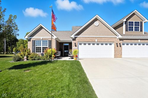 1684 Hedley Way, Avon, IN, 46123-5577 | Card Image