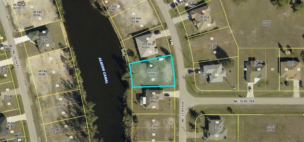Land in CAPE CORAL