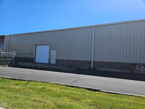 unit-130-273 Se 9th St, Bend, OR, 97702-1467 | Card Image