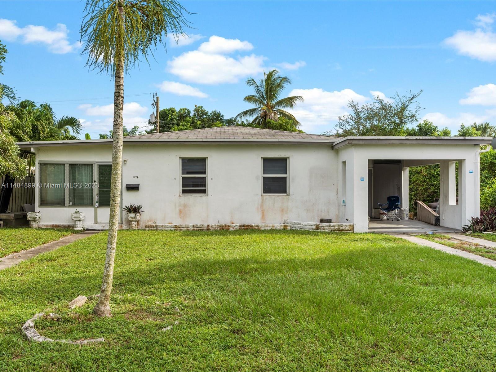 177th St, North Miami Beach, FL 33162