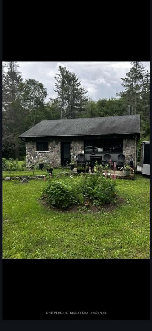 2551 Yearley Rd, Utterson, ON, P0B1M0 | Card Image