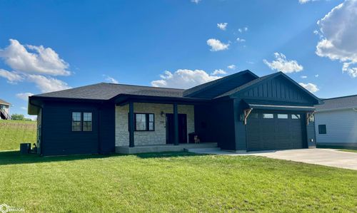 905 Pleasant Dr, Manning, IA, 51455-1622 | Card Image