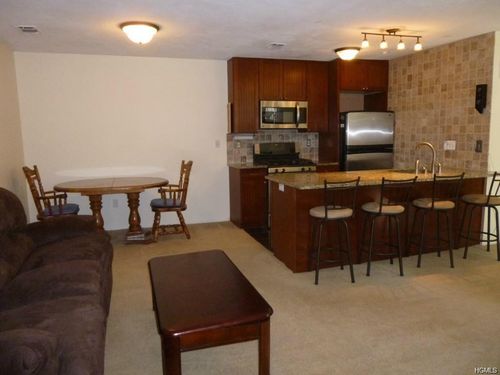 36 Homestead Village Dr, Warwick, NY, 10990-4210 | Card Image