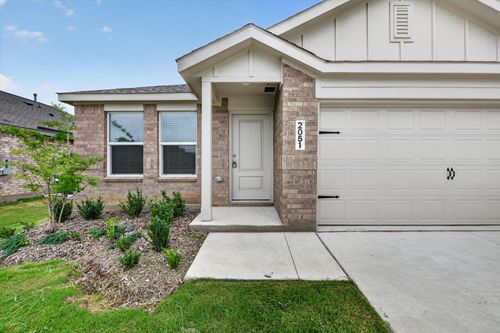 2051 Stable Ln, Aubrey, TX, 76227-3229 | Card Image