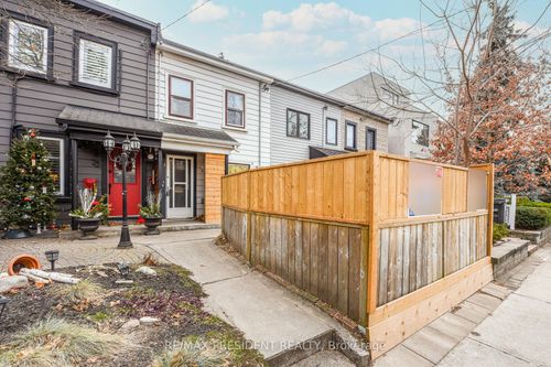 23 Myrtle Ave, Toronto, ON, M4M2A3 | Card Image