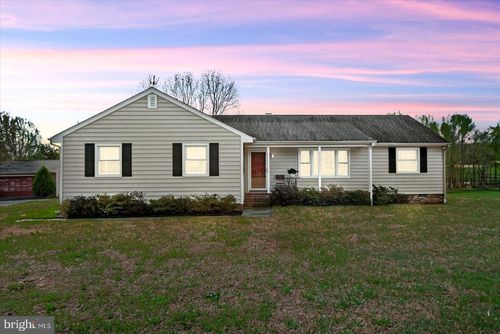 16211 Parrish Farm Rd, MONTPELIER, VA, 23192-2217 | Card Image