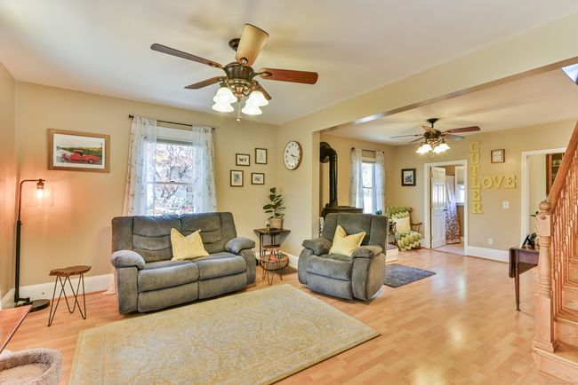 35 Walker Rd, House other with 3 bedrooms, 2 bathrooms and 4 parking in Quinebaug CT | Image 24
