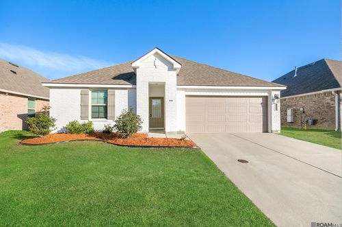 7759 Joe Lynn Trl, Denham Springs, LA, 70726-1236 | Card Image